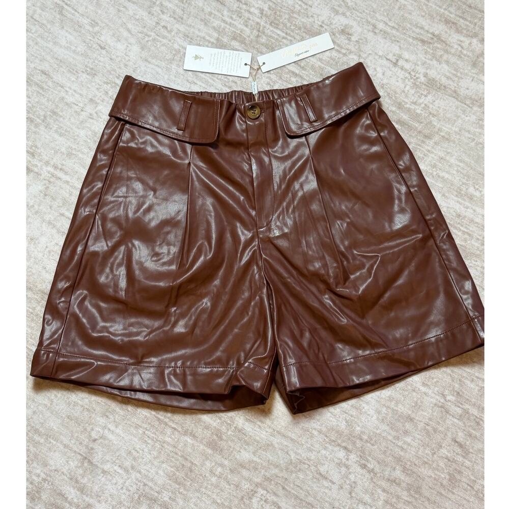 Bella Poque Brown Faux Leather Look Women's Shorts New with Tags
